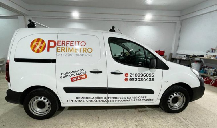 Carrinha Perímetro Perfeito com pormenor de decoração