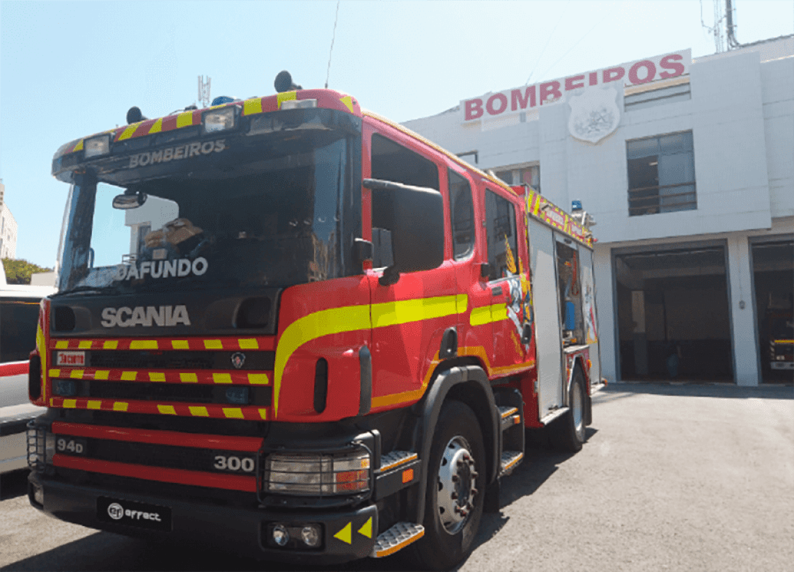 Decoração Viaturas de Emergência - Bombeiros Dafundo 