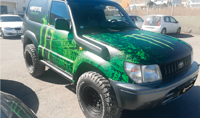 Decoração total viatura Monster Energy