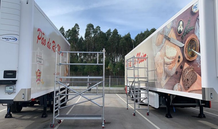 Galeras de camião decoradas com vinil de gama profissional 