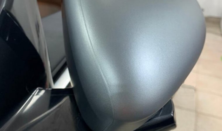Retrovisor com vinil de gama profissional 