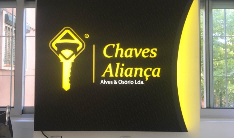 Reclame Luminoso - Chaves Aliança